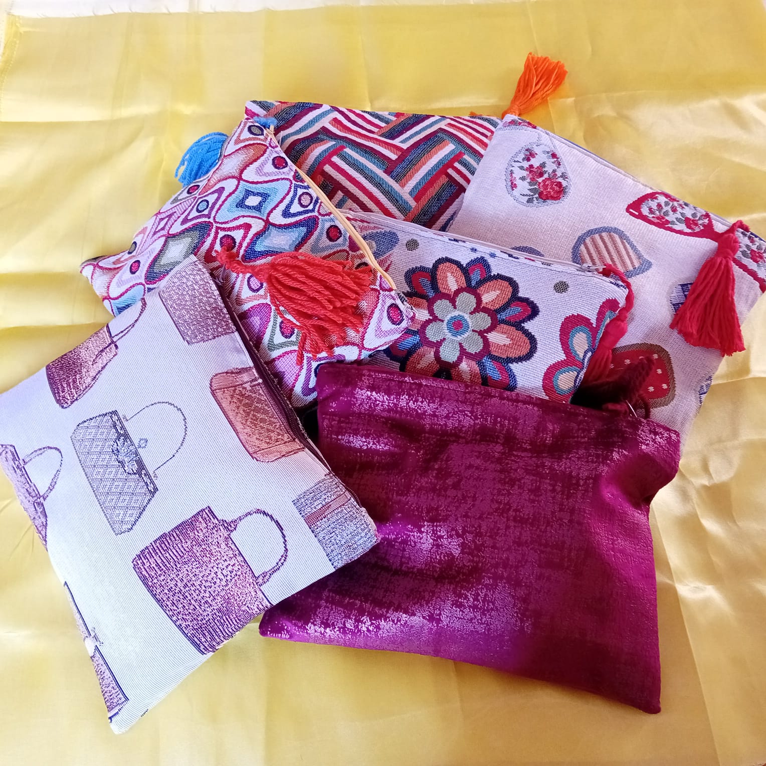 18b04c0e-f7ca-49d0-b7cc-2345f4ef8d8c